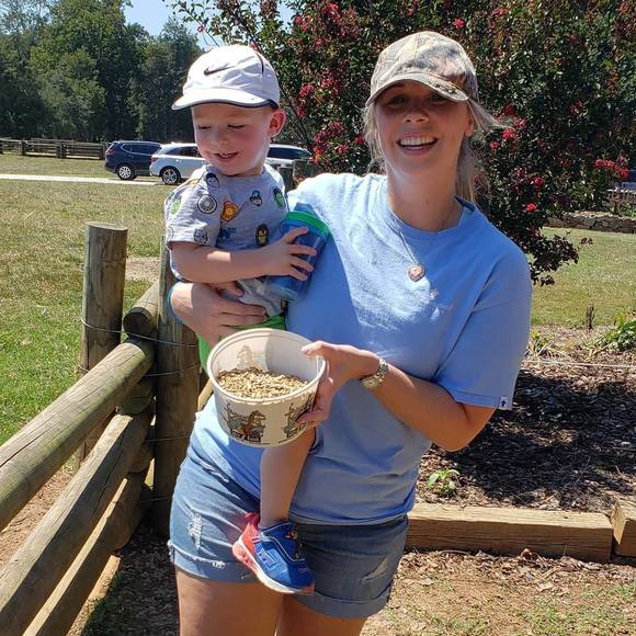 Meet your Posher, Sarah - Picture 1 of 1